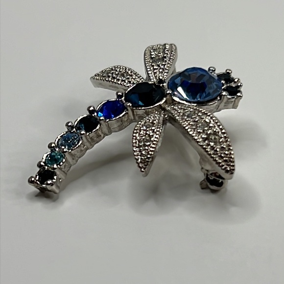 Vintage Blue Rhinestone Dragonfly Brooch - Picture 5 of 15